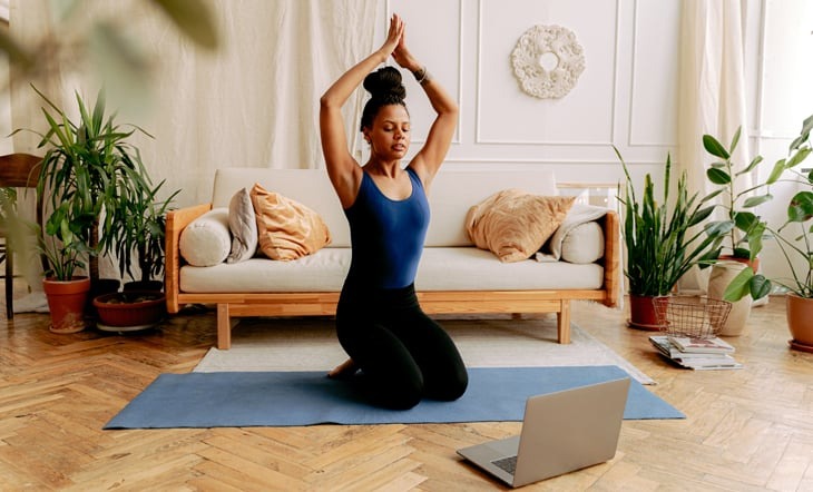 Yoga teacher training course online